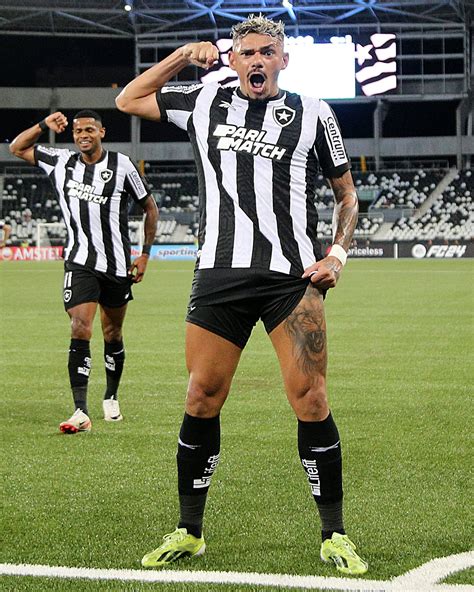 tiquinho soare|tiquinho soares sofascore.